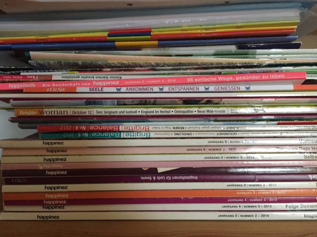 Zeitschriftenstapel