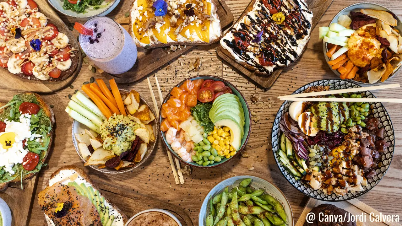 Tisch vollere gesunder Lebensmittel